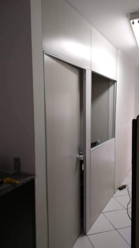 Instalação de Divisórias Drywall com Vidro Casa Branca - Instalação de Divisória de Drywall ABC